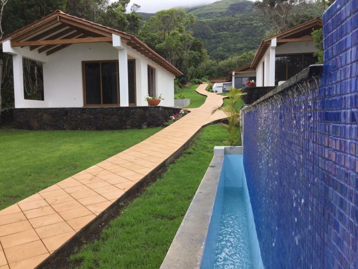 Villas Casteletes Urzelina المظهر الخارجي الصورة