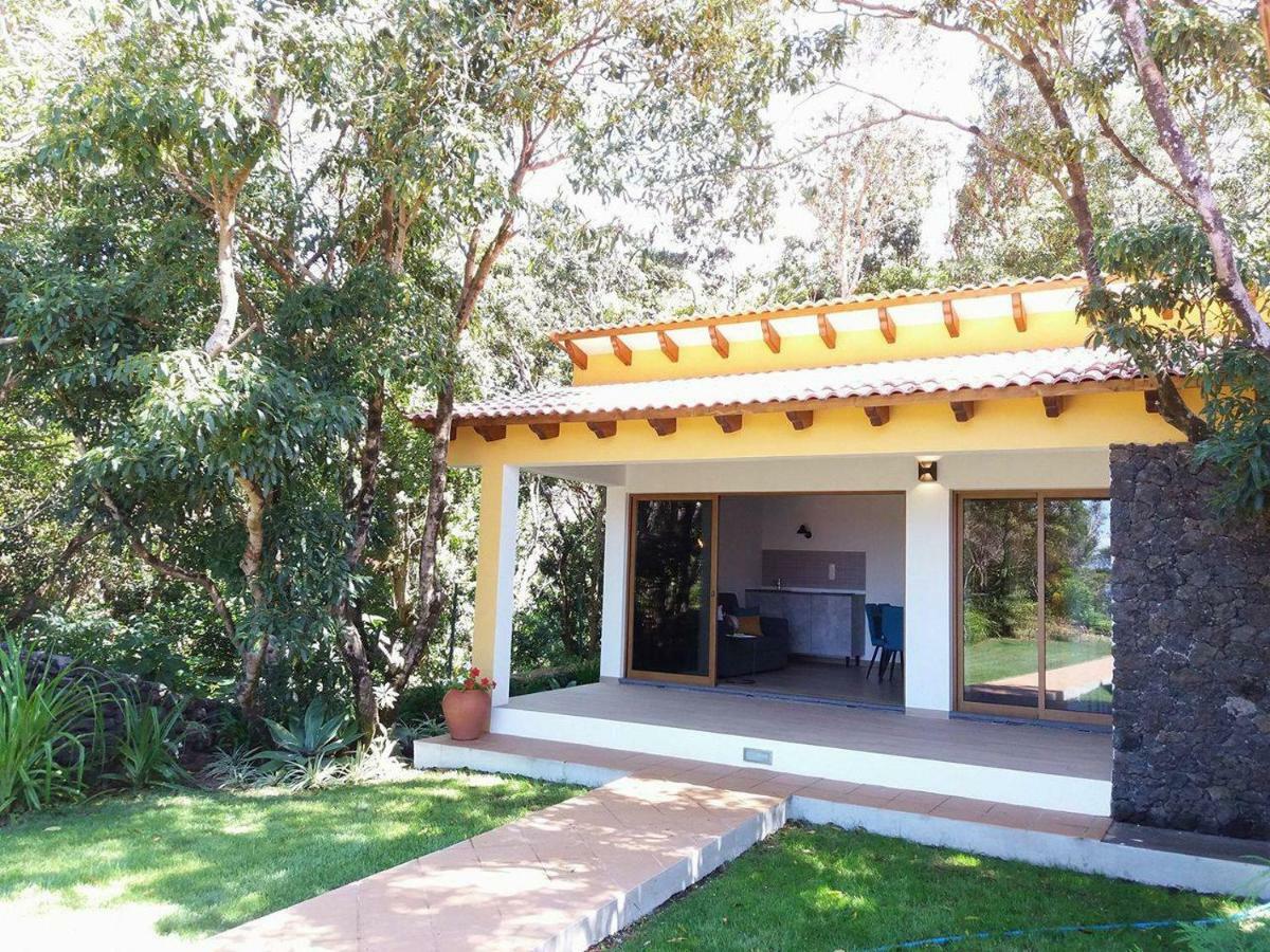 Villas Casteletes Urzelina المظهر الخارجي الصورة